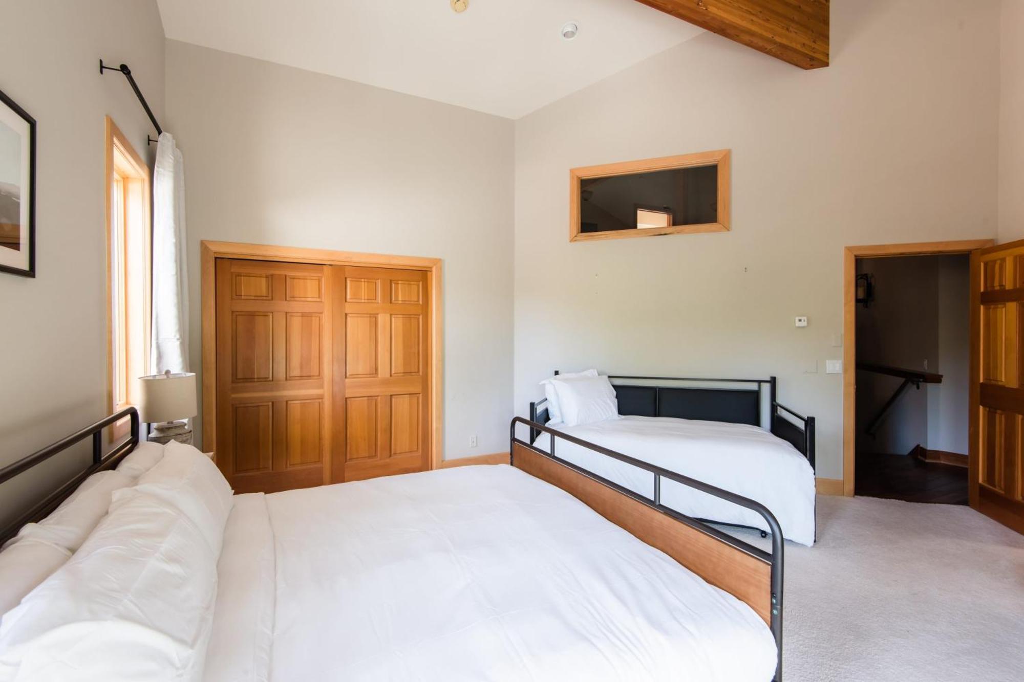 Mason By Avantstay Sleeps 16 Modern Mountain Escape W Hot Tub パークシティ エクステリア 写真